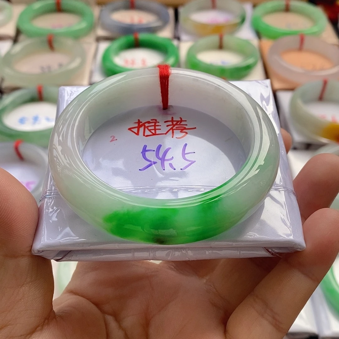 翡翠未镶嵌手镯2号