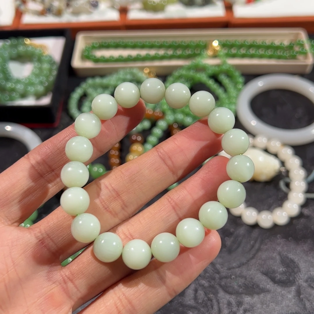 和田玉未镶嵌手链