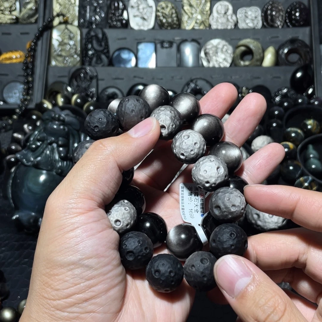 壹***黑曜岩未镶嵌珠宝奇石