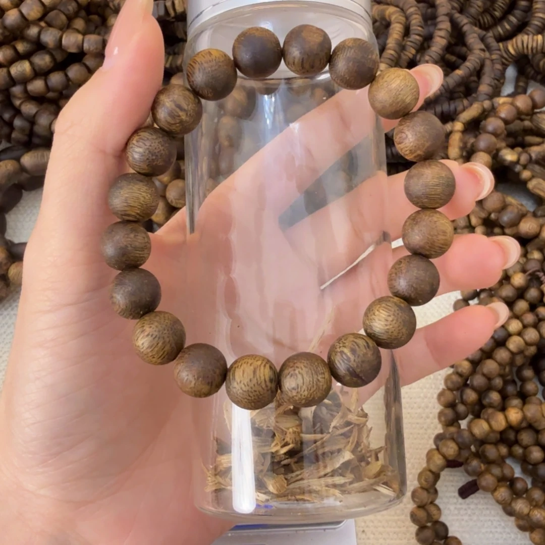 沉香碎屑沉香圆珠1.0单圈6克多样性发一