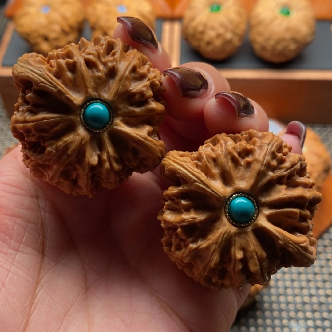 文玩核桃把件长****）宫灯