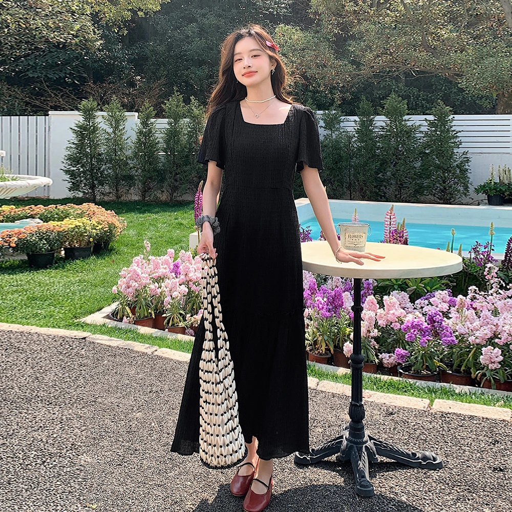 新款微胖遮肉显瘦精品百搭时尚高级设计师款女装连衣裙黑色夏季