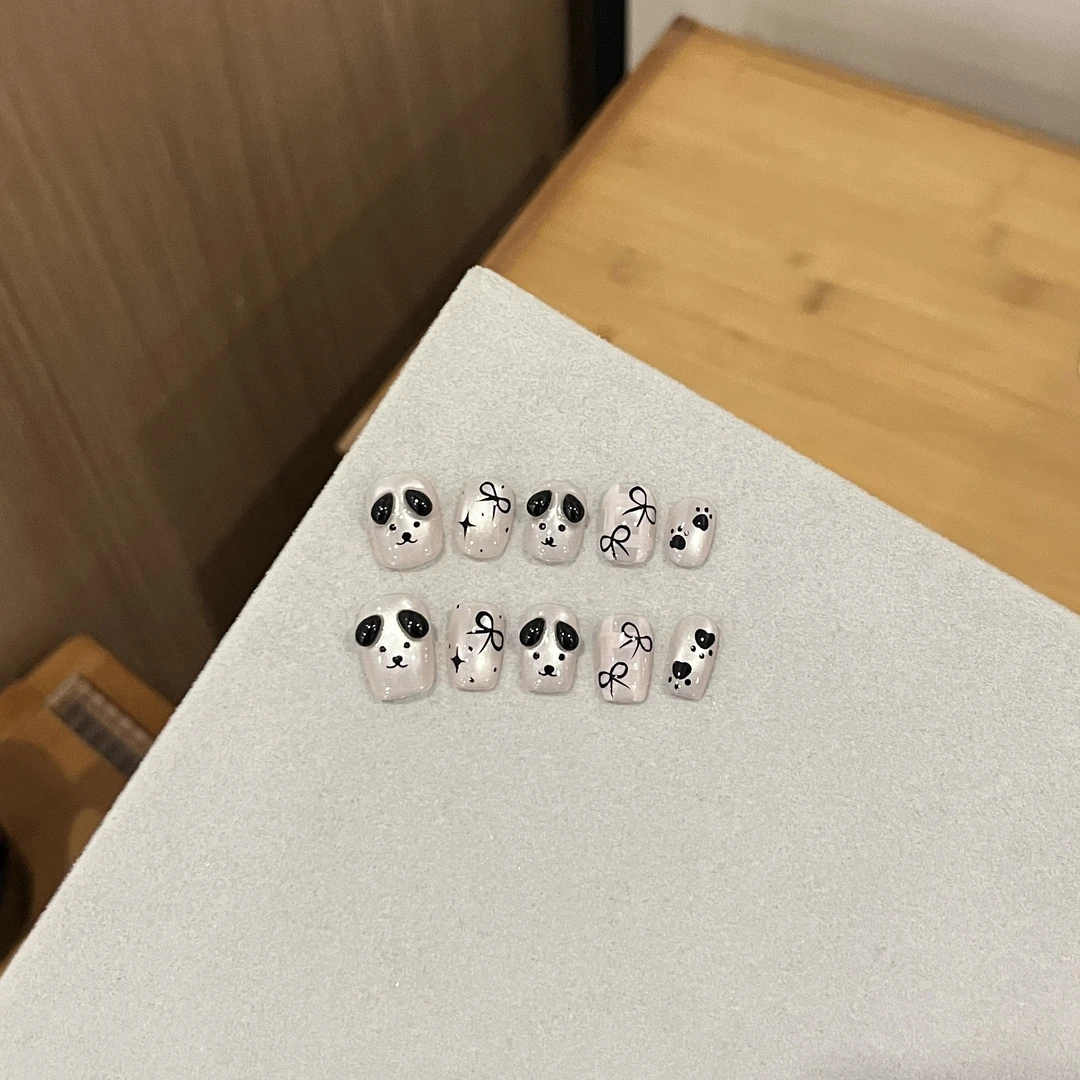 【线条小狗】穿戴甲猫眼猫眼高级感贴片穿戴甲手绘穿戴甲高颜中长款