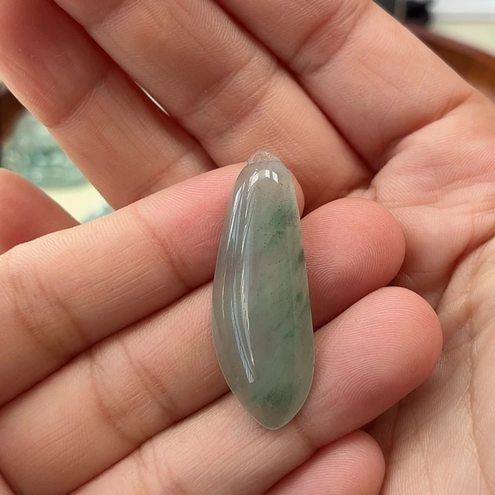 翡翠未镶嵌颈饰天然翡翠a货