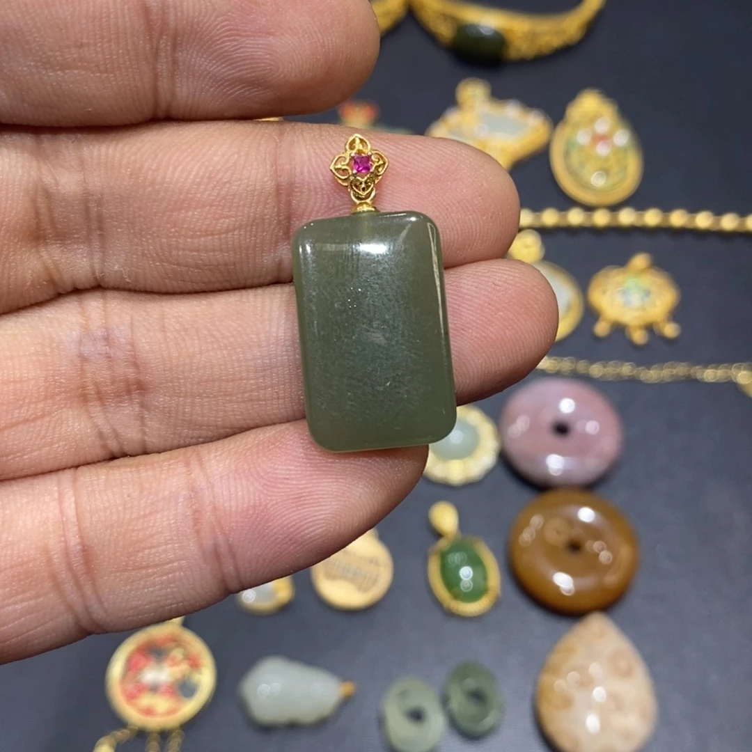 和田玉颈饰银S925镀金镶嵌