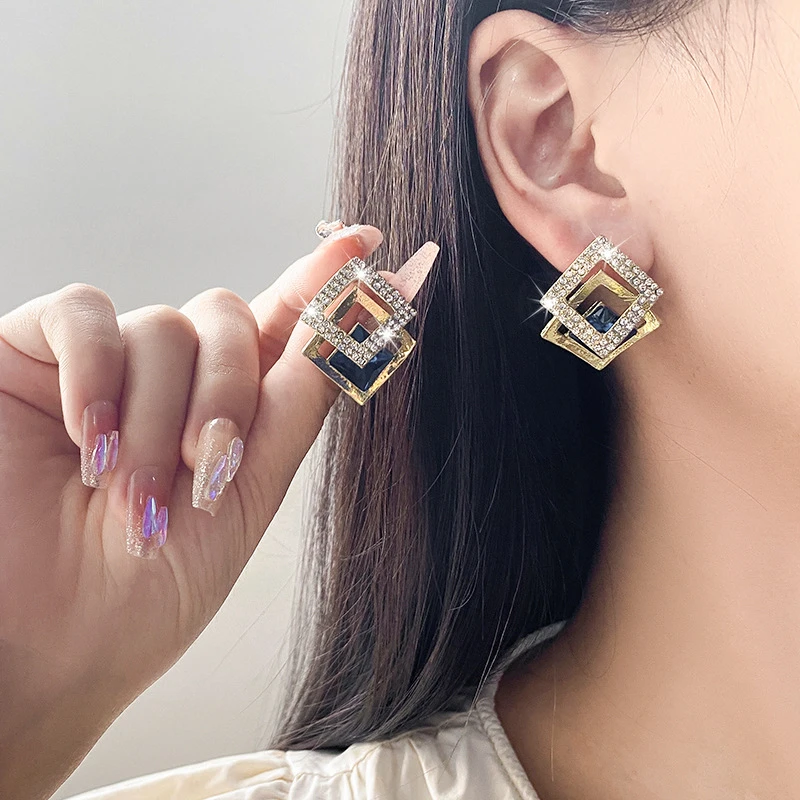 铜合金无非金属耳饰 铜合金第11 高端大气时尚简约百搭耳饰