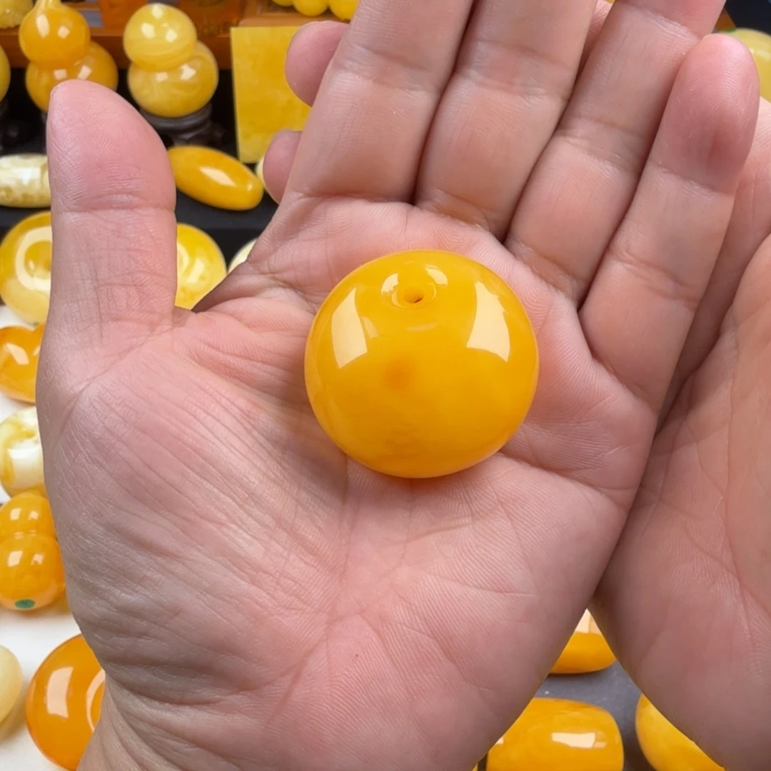 琥珀未镶嵌颈饰纯天然琥珀蜜蜡