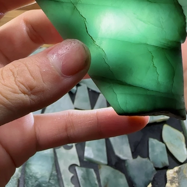 翡翠未镶嵌颈饰纯天然缅甸翡翠