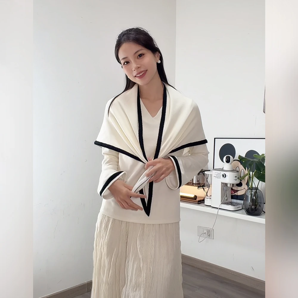 胡桃可可 2025 秋季新款 周末约会 松弛百搭两件套 桑蚕丝棉羊毛