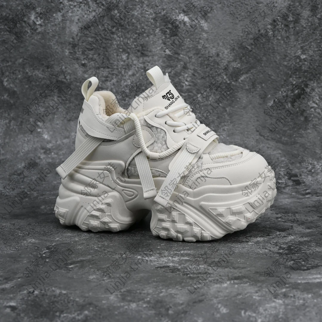 厚底内增高时尚加绒保暖老爹鞋女2024秋冬季运动休闲鞋韩版潮流