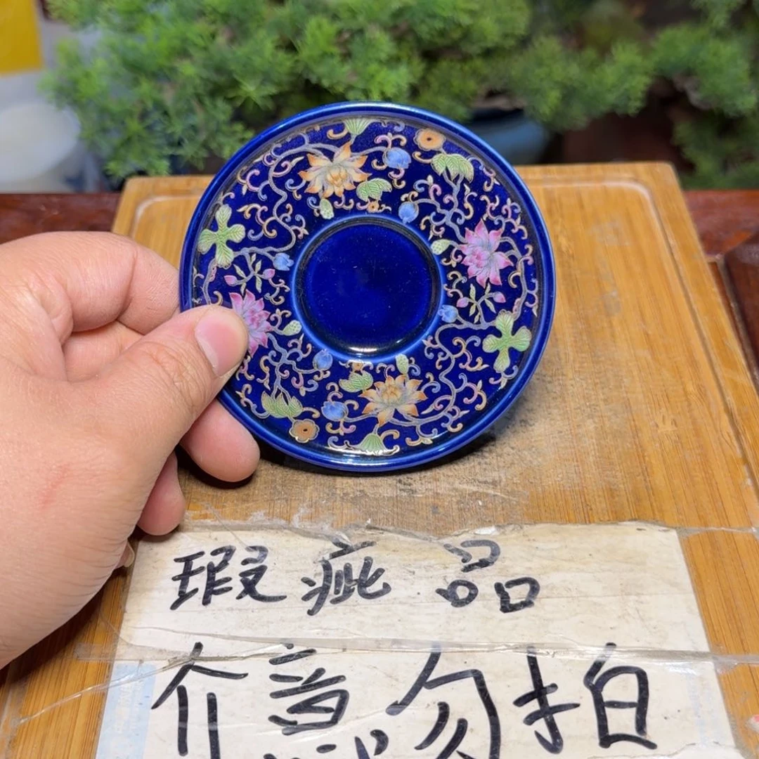 瑕疵介意勿拍陶瓷器皿J793