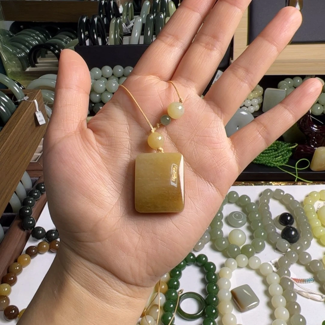 薇***草和田玉未镶嵌手链