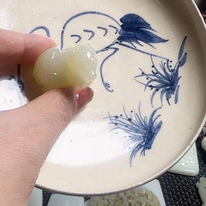 金***草瓷片新号开播挂件一个