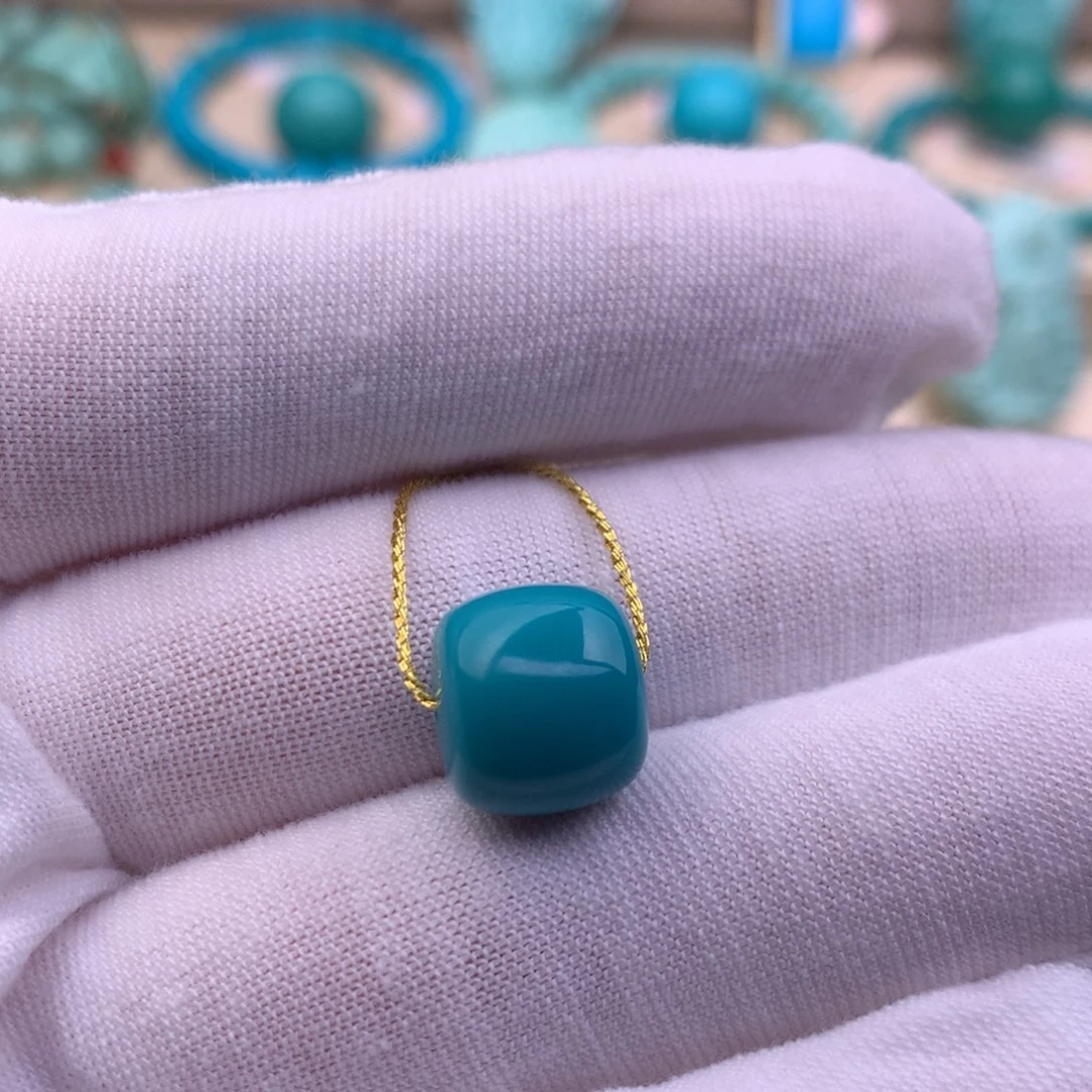 绿松石未镶嵌珠宝奇石11.3*10.1