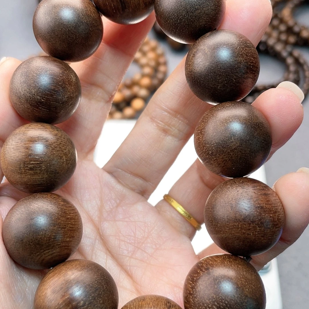 沉香手串富森红土2.0