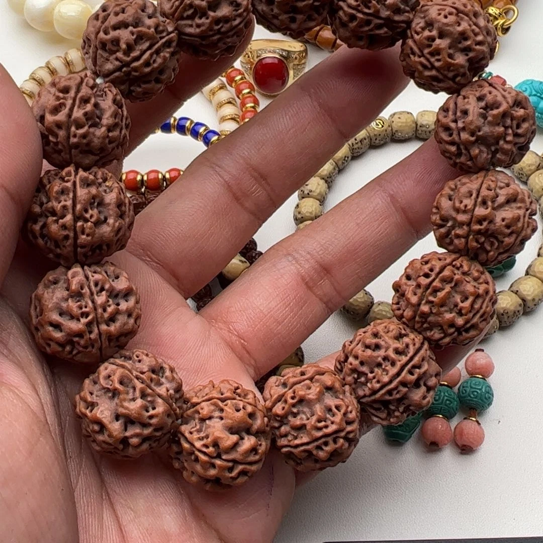 金刚菩提吊坠原生态大金刚