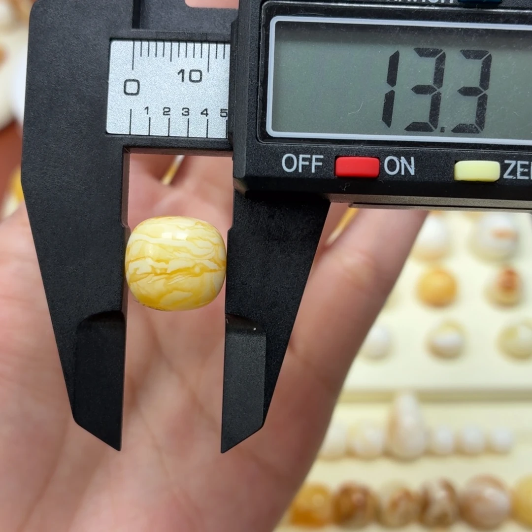琥珀未镶嵌珠宝奇石焦皮虎皮纹老型13mm