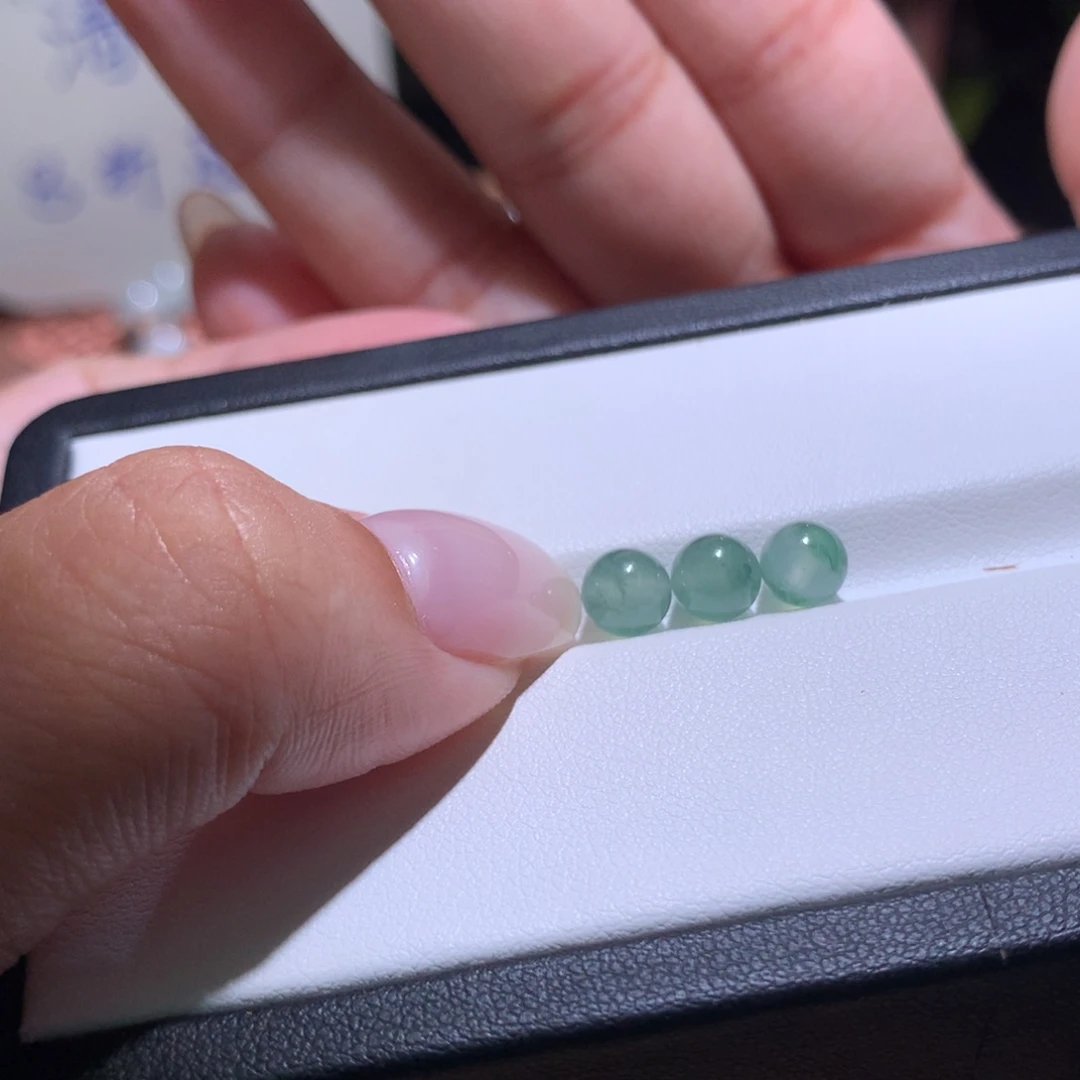 散珠翡翠上新卡6.发其一