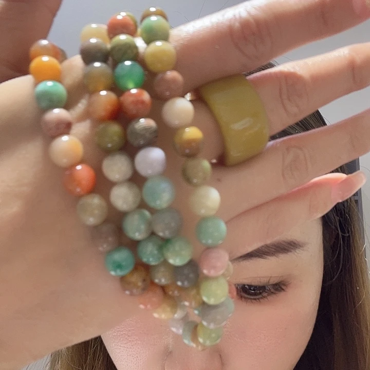 玻璃0.8:108多宝绿姑娘玉木脖挂