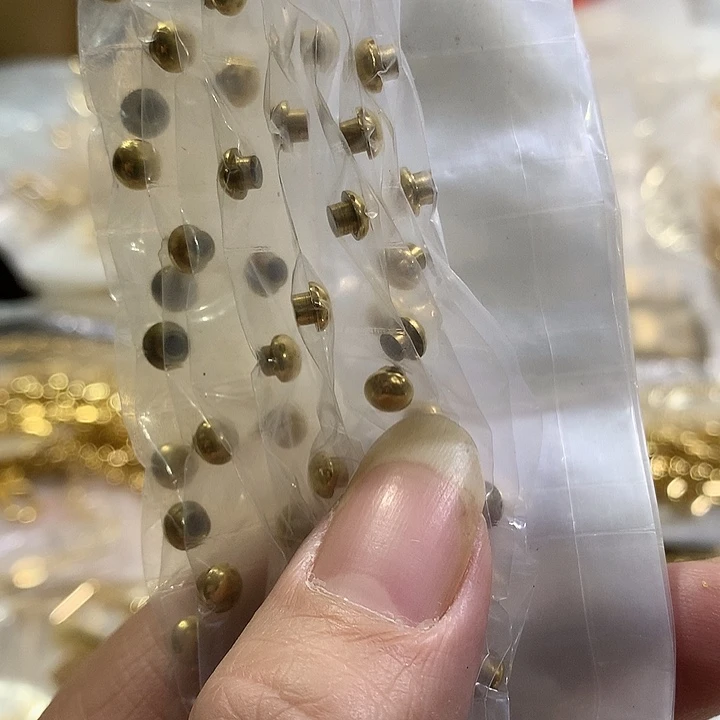 无纺布驴家巴比龙无字0.5上螺丝钉10个