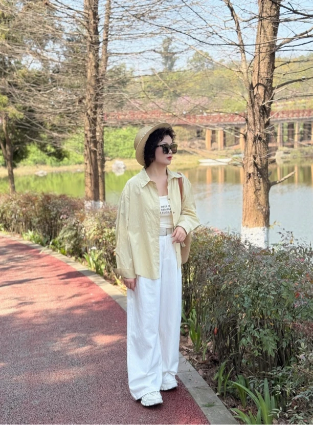 韩系休闲黄色长袖衬衫