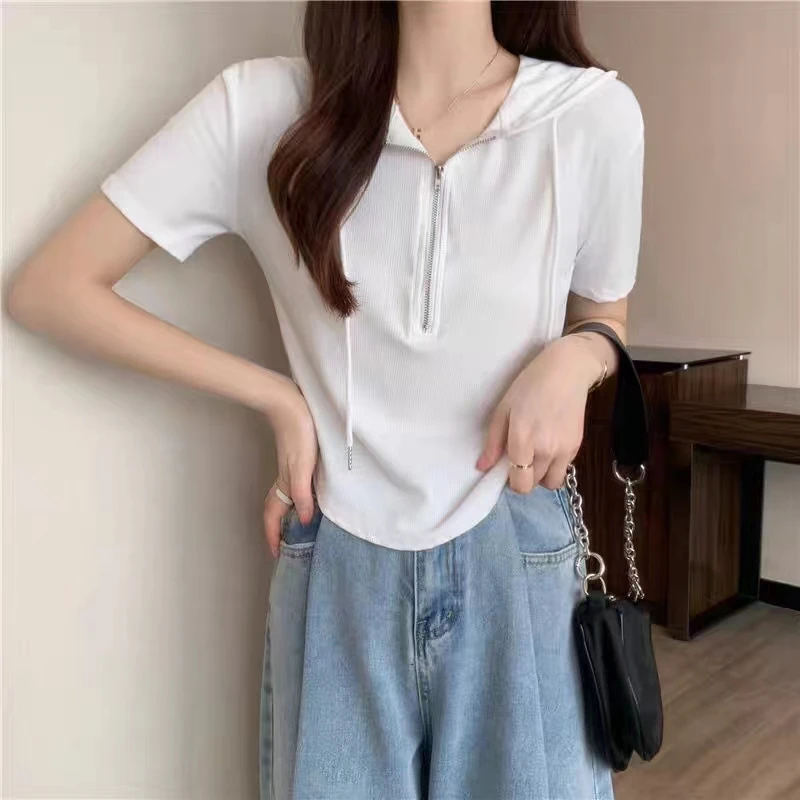 8828#夏季连帽短袖t恤女新款拉链卫衣ins设计感短款修身高腰上衣