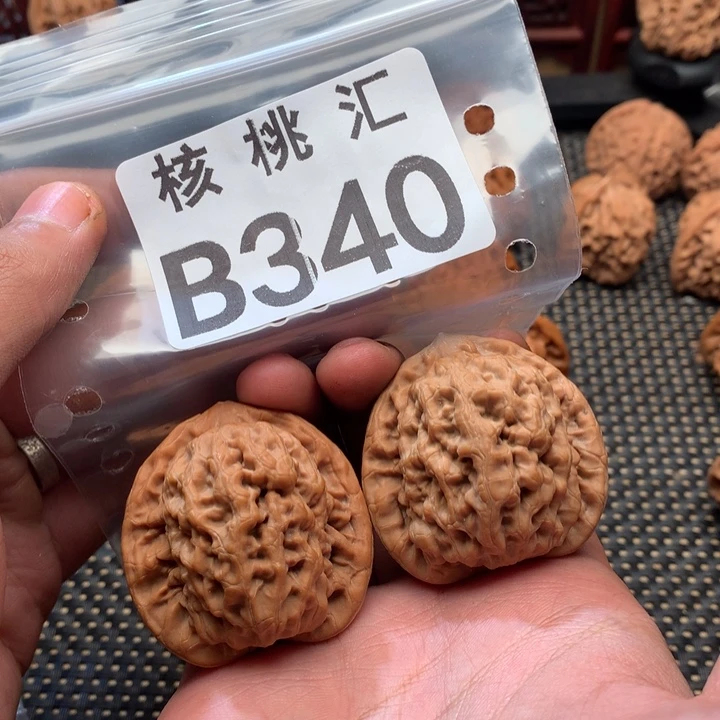吊坠文玩核桃金公子
