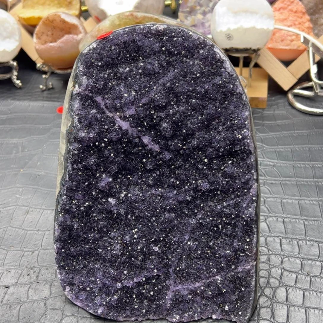 未镶嵌水晶珠宝半成品黑紫大晶镇60