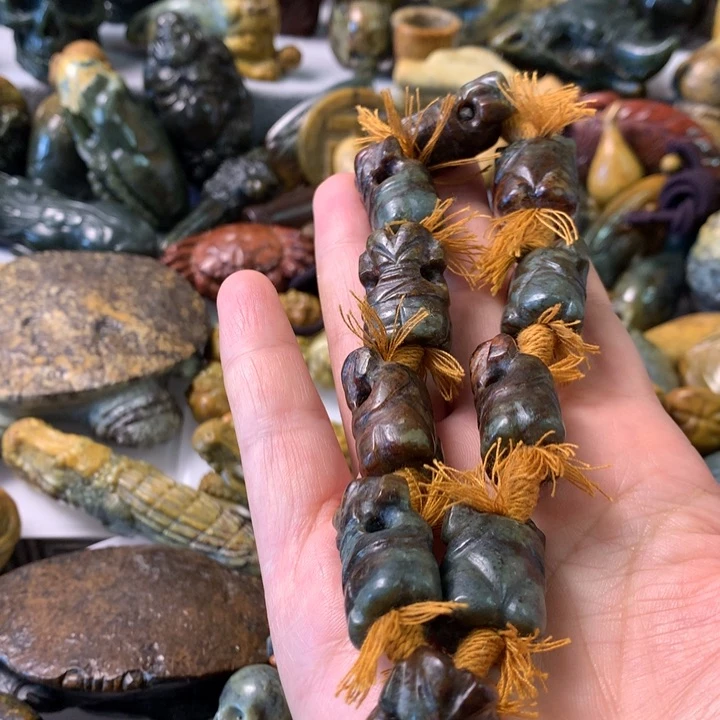 未镶嵌岫岩河磨玉（透闪石质玉）笔搁