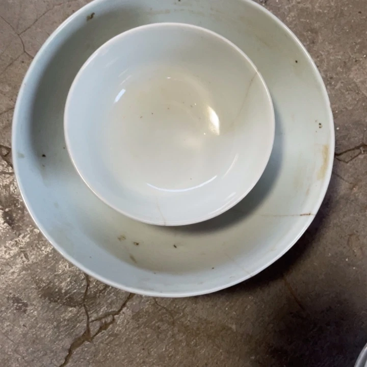 俺***的陶瓷两个碗古朴典雅大气