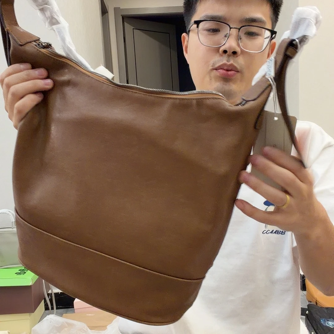 小牛皮绵羊皮（革）牛皮（革）山羊皮（革）黄牛皮（革）水牛皮（