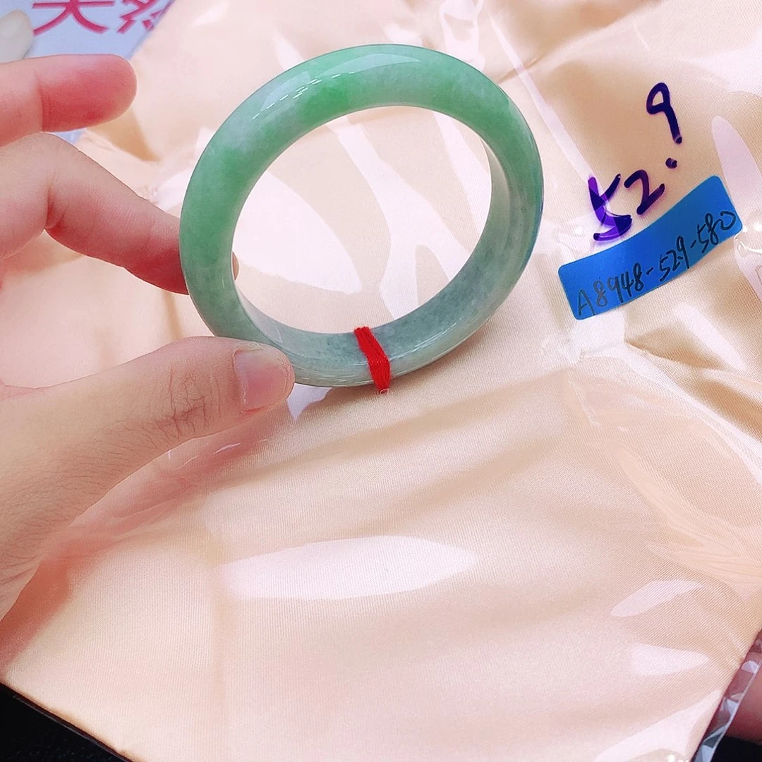 未镶嵌手镯翡翠翡翠