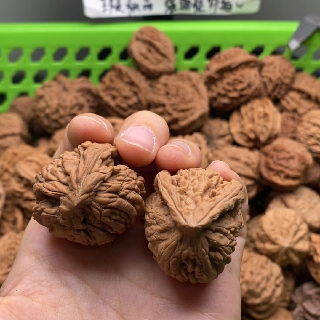 飞***觉把件文玩核桃定制商品不退不换