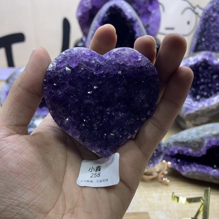 未镶嵌大型摆件（非配饰）紫晶