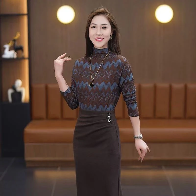 女士半高领打底衫2025新款秋冬保暖t恤洋气条纹减龄气质打底上衣