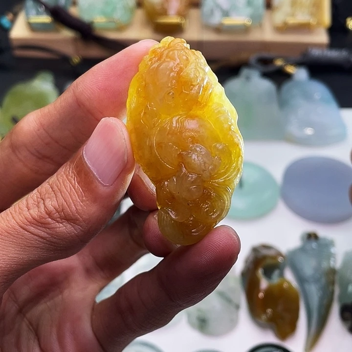 未镶嵌定制翡翠翡翠黄翡貔貅