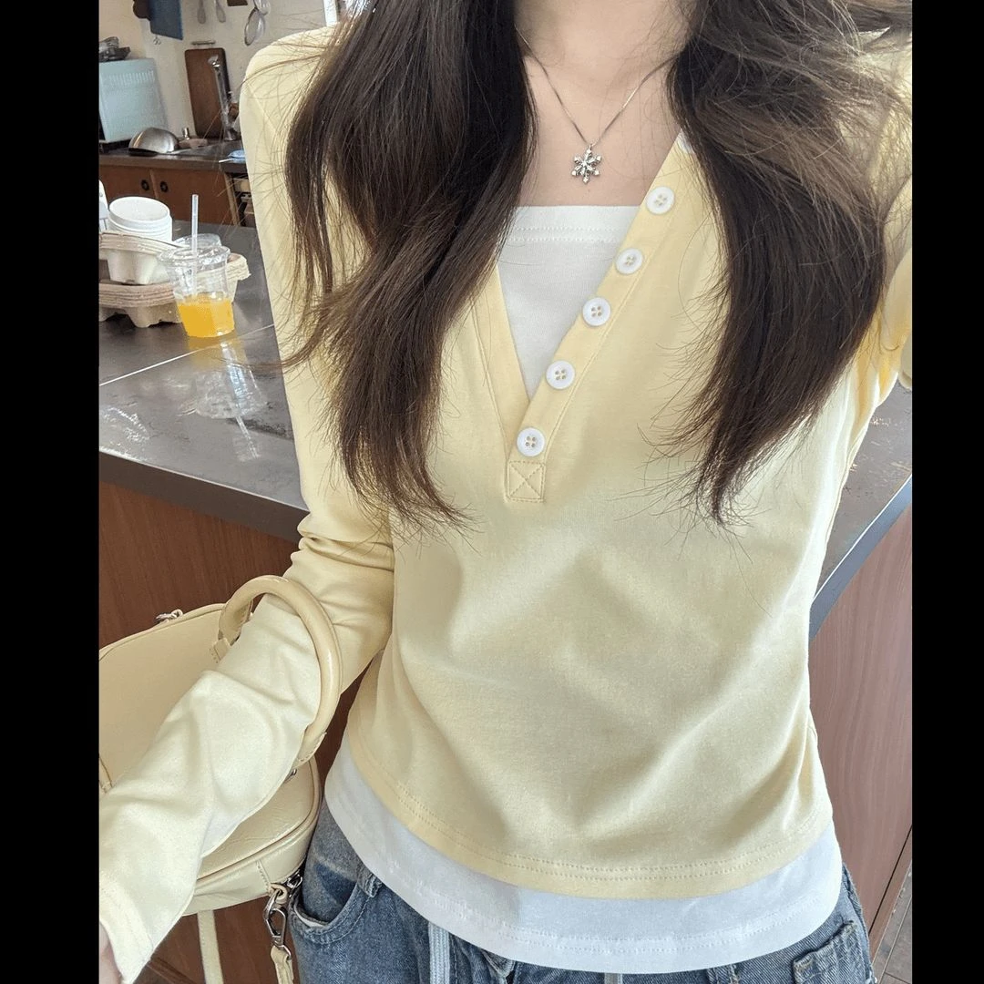 奶黄色假两件长袖T恤女新款韩系高级感别致绝美内搭早秋chic上衣