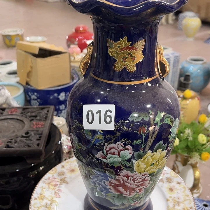 瓷片瑕。。。。。。。。。。。。。。