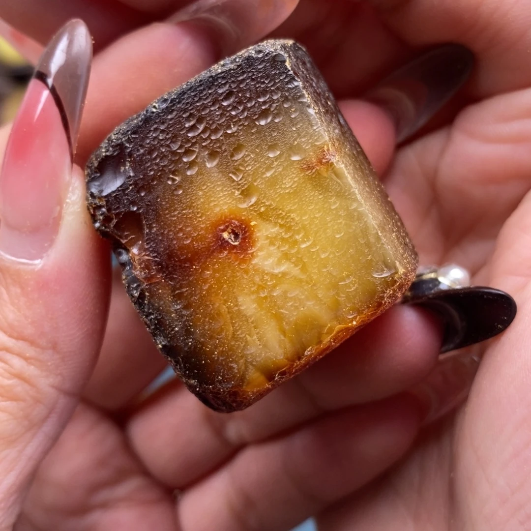 定制琥珀未镶嵌蜜蜡