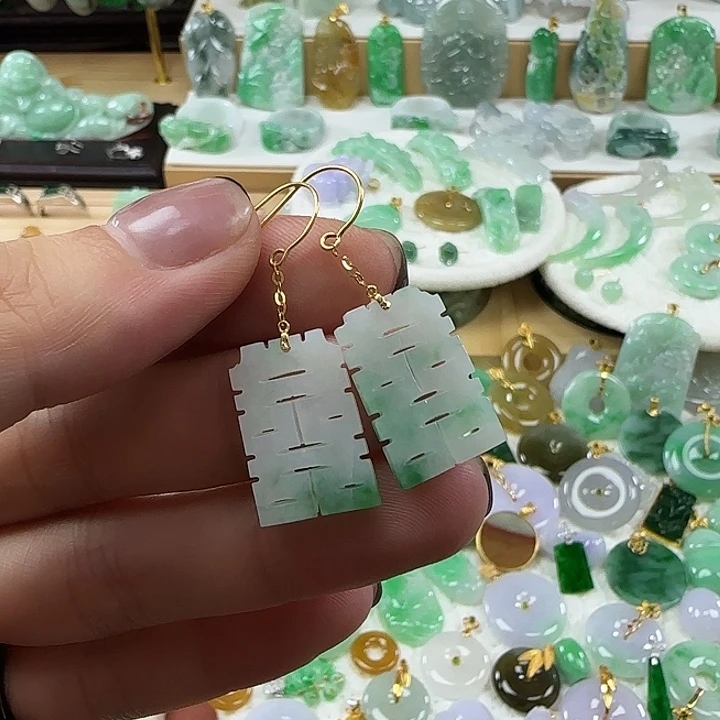 翡翠未镶嵌颈饰双喜耳钩