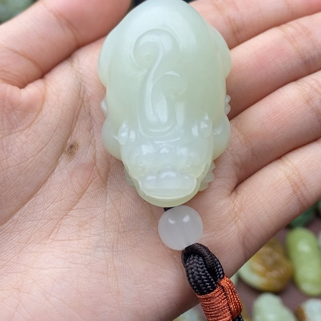 和田玉（糖玉）未镶嵌颈饰✨***?