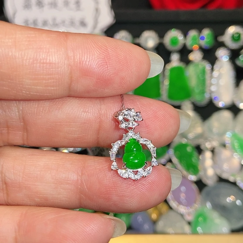【闪购商品】颈饰未镶嵌翡翠天然翡翠