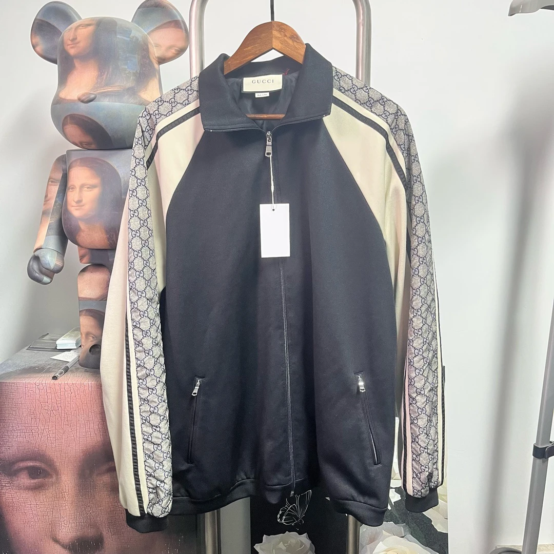 99新 GUCCI/古驰 蛇纹外套尺码：M 衣长76 胸围59新旧99新