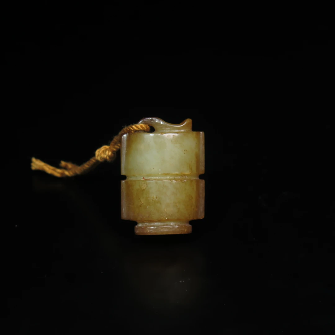 清代玉司南挂件/MZ032372/和田玉/民族文物