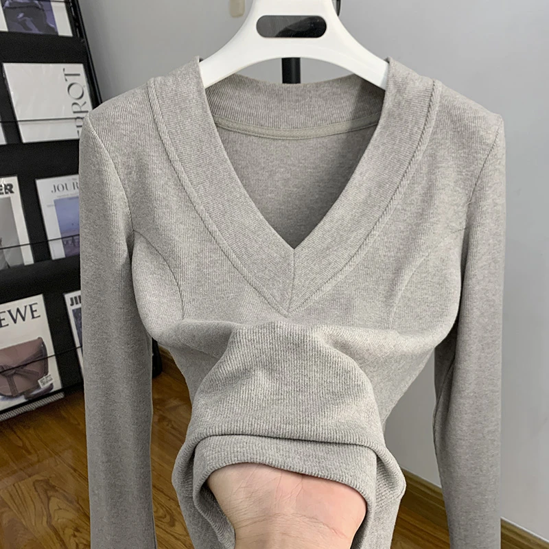性感v领长袖正肩T恤女秋冬基础款辣妹修身内搭显瘦打底衫保暖上衣