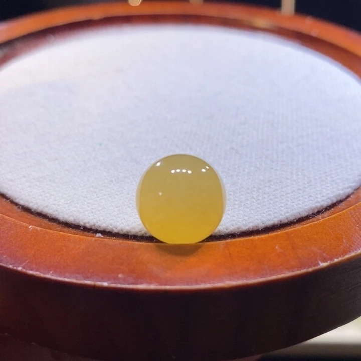 翡翠未镶嵌吊坠(不含链)翡翠冰鲜黄珠卡12.4