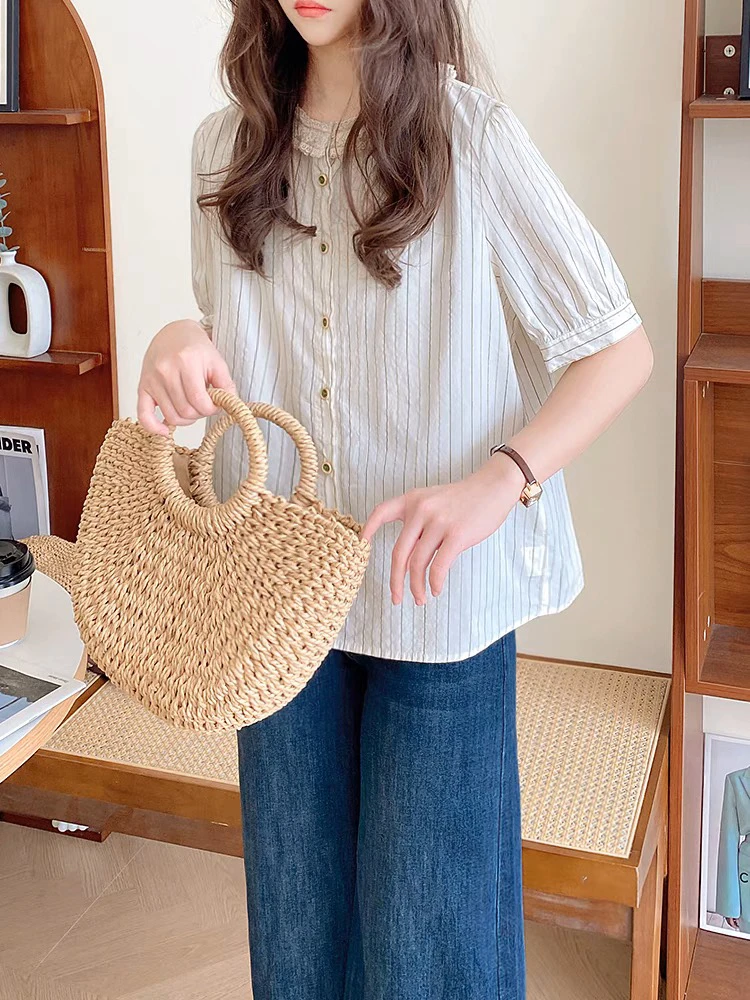 条纹衬衫女2025新款漂亮小衫法式通勤圆领重工花边棉质短袖上衣