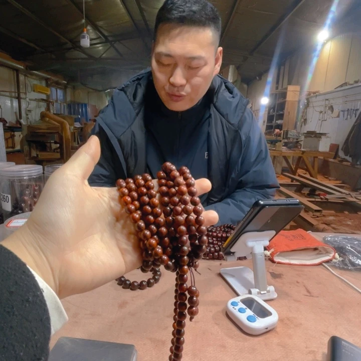 檀香紫檀（小叶紫檀）0.8/108满金星顶泥玉化龙鳞底133