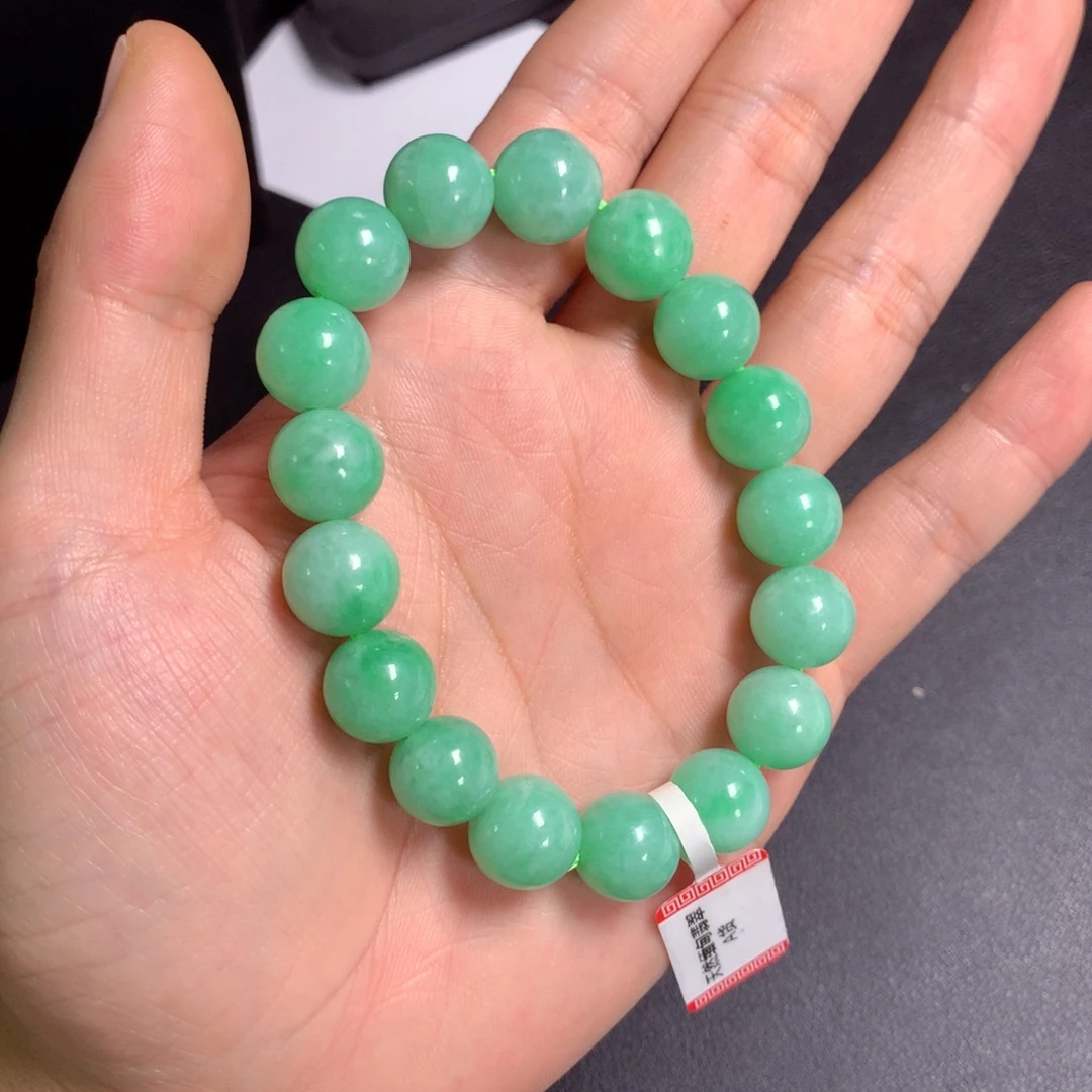 翡翠未镶嵌颈饰手串