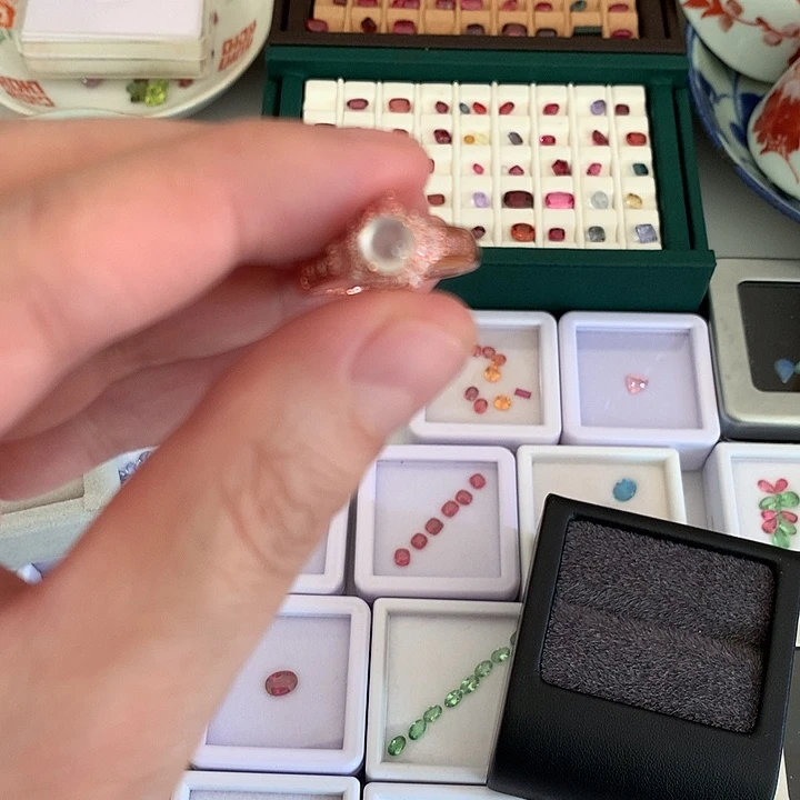 翡翠散珠拍两件200